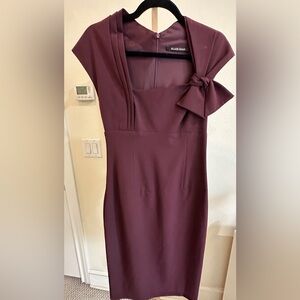 Black Halo Plum Sheath Dress Bow Shoulder Asymmetrical Neckline Cocktail Size 6